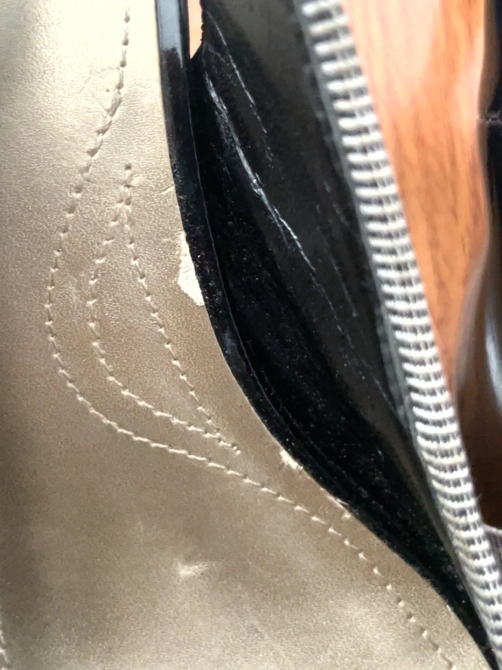 Tahari Slingback patent leather heels